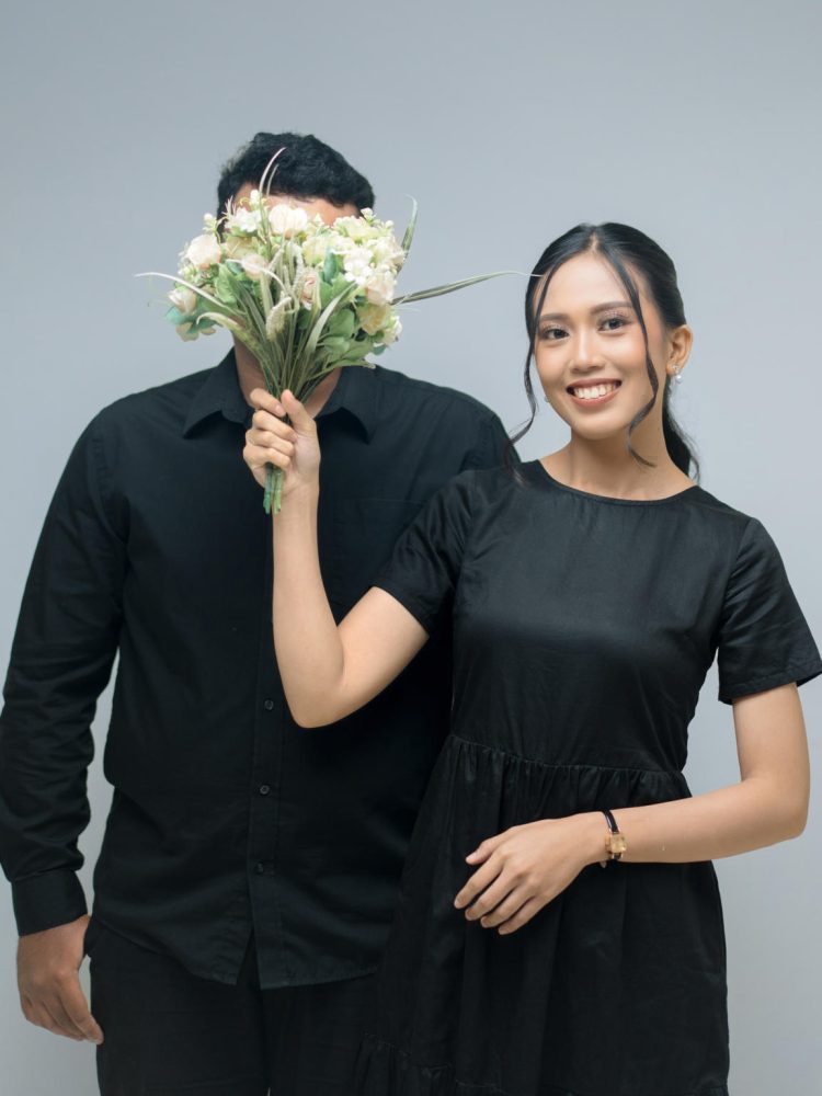 PROFILE WANITA (2) thelove.id